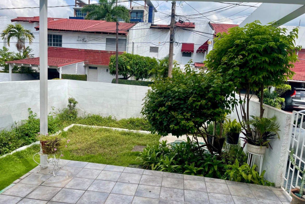 Fourth image of 11 Covington Close in Kingston 10, St. Andrew, Jamaica - property is For Sale