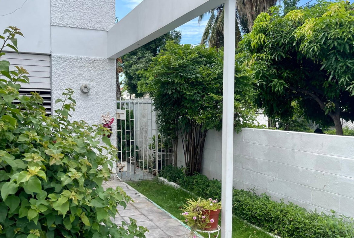 Fifth image of 11 Covington Close in Kingston 10, St. Andrew, Jamaica - property is For Sale