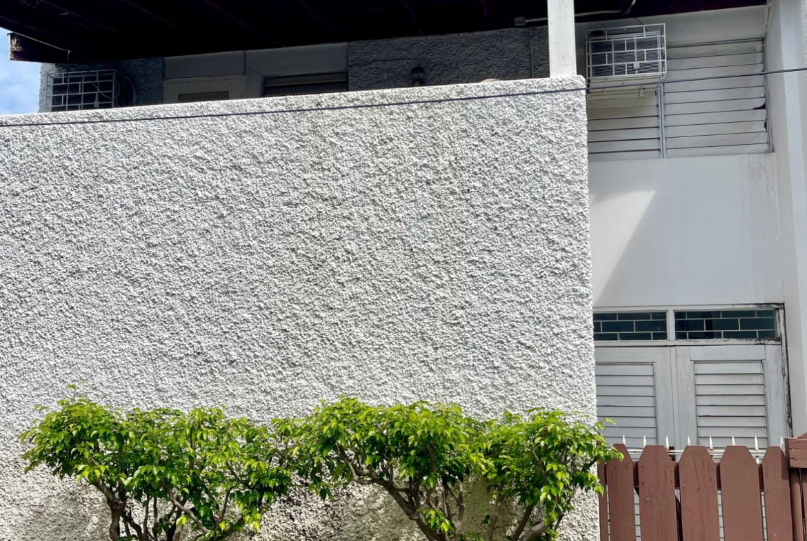 Tenth image of 11 Covington Close in Kingston 10, St. Andrew, Jamaica - property is For Sale