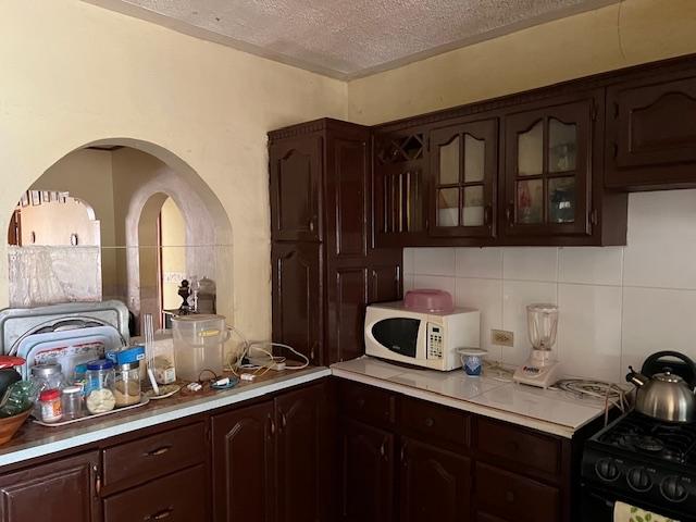 Seventh image of Baliley's Avenue/worksop in May Pen, Clarendon, Jamaica - property is For Sale