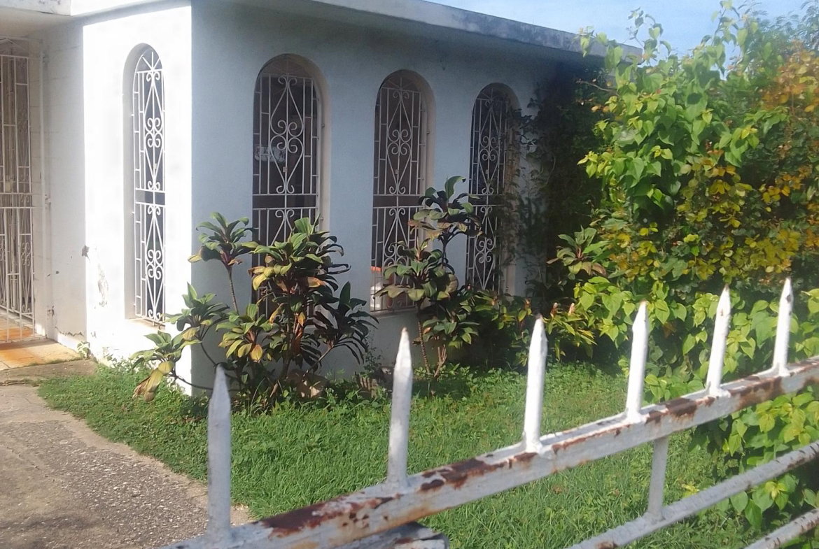 Sixth image of 67 Bouganvilla Avenue, Mona in Kingston 6, St. Andrew, Jamaica - property is For Sale