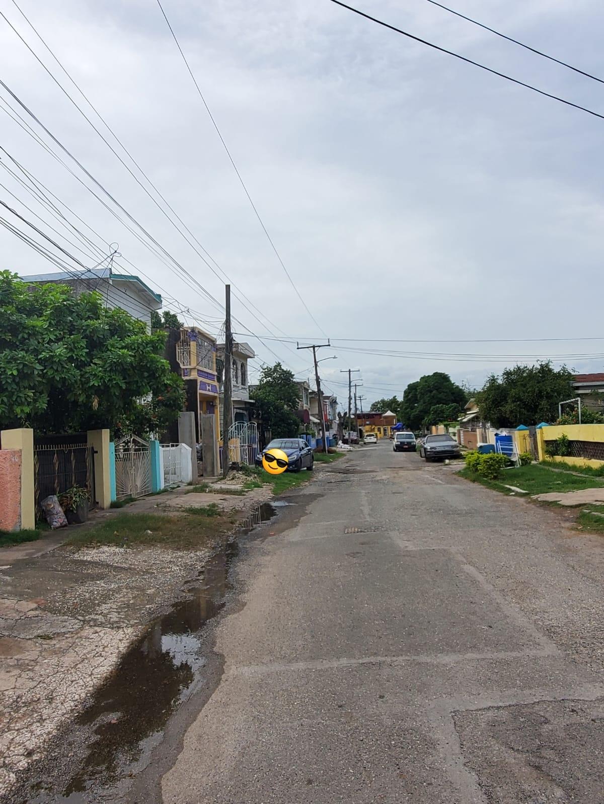 Charming-4-Bedroom-Home-in-Duhaney-Park-Jamaica-Ideal-for-Cash-Buyers Twenty-Fourth image of 34 Browning Avenue in Duhaney Park, St. Andrew, Jamaica - property is For Sale