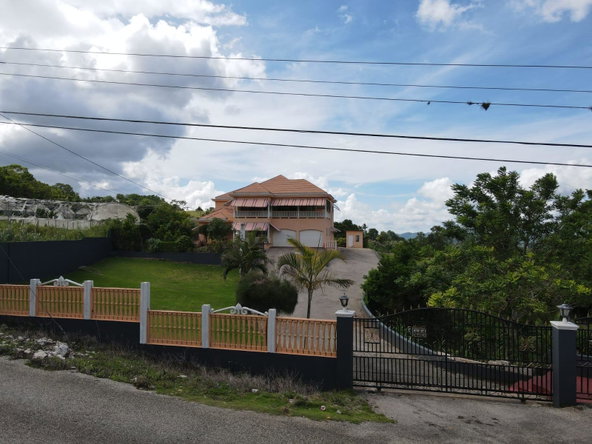 Second image of Halifax, Devon, Mancheste in Devon, Manchester, Jamaica - property is For Sale
