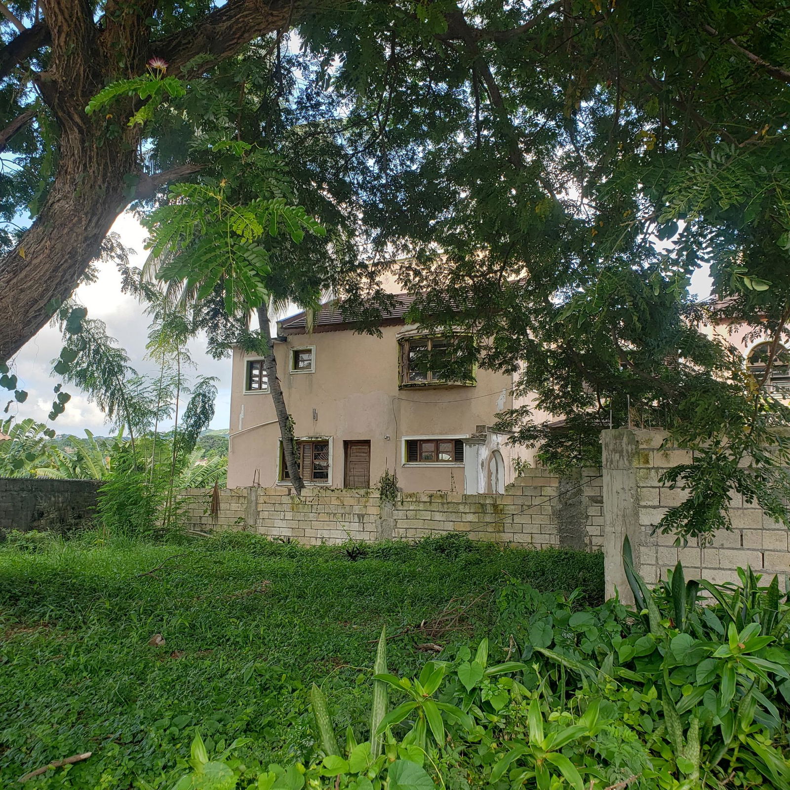 Sixth image of 4 Linmar Close, Norbrook in Kingston 8, St. Andrew, Jamaica - property is For Sale