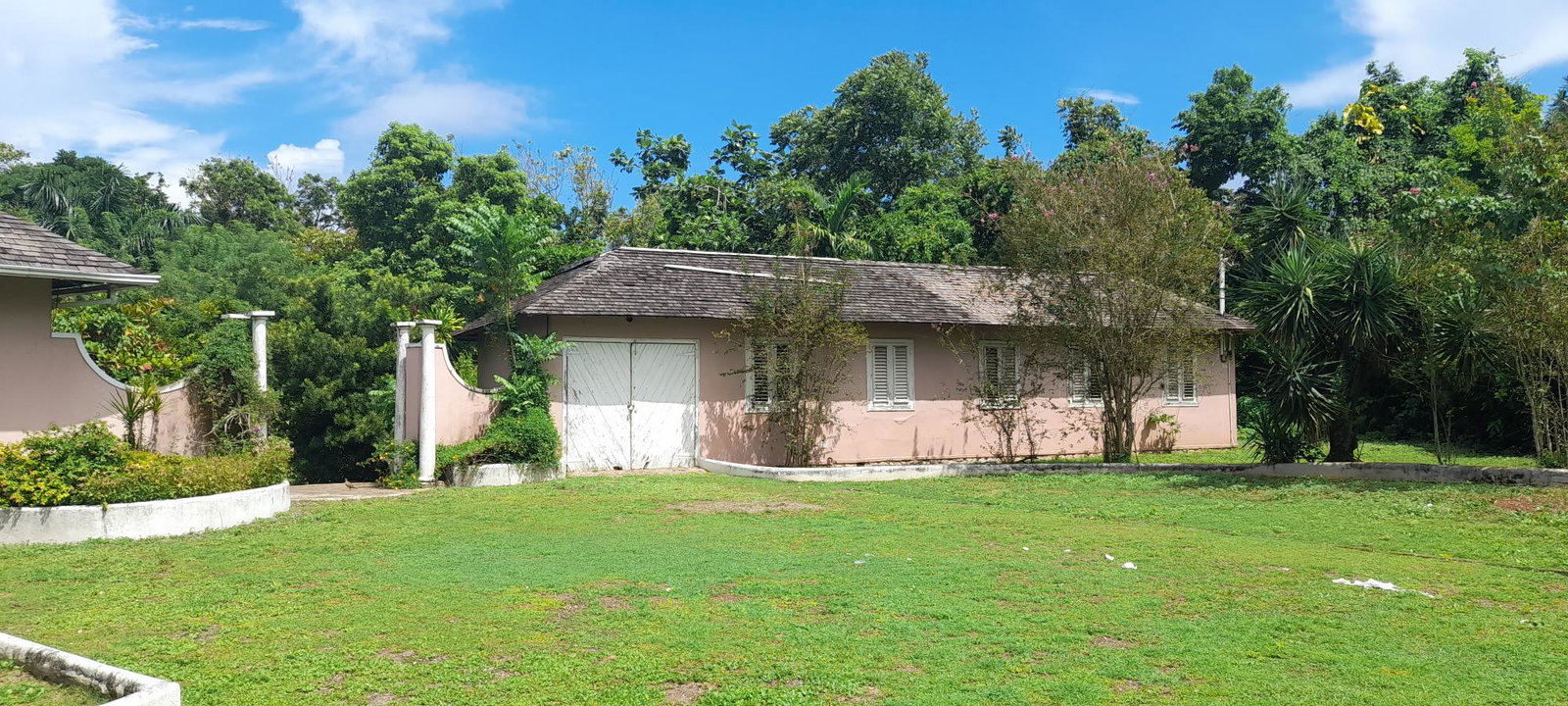 Charming-Fixer-Upper-in-Ocho-Rios-3-Buildings-on-2.31-Acres Seventh image of Exchange Road Ocho Rios in Ocho Rios, St. Ann, Jamaica - property is For Sale
