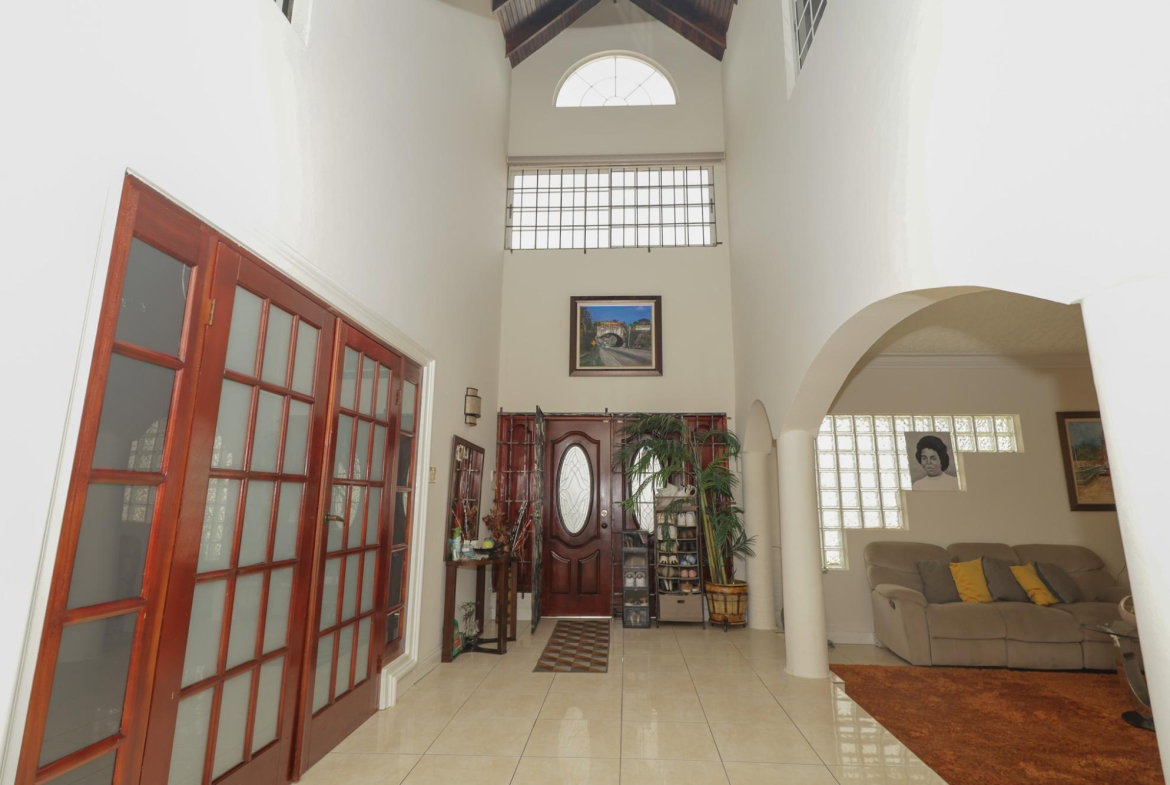Fifth image of 6-2 Tyndhurst Avenue in Kingston 6, St. Andrew, Jamaica - property is For Sale