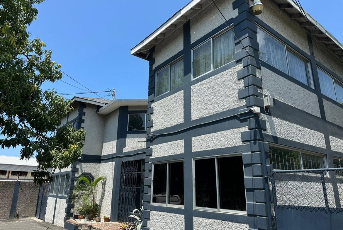 First image of 27 South Camp Road in Kingston 4, Kingston, Jamaica - property is For Rent