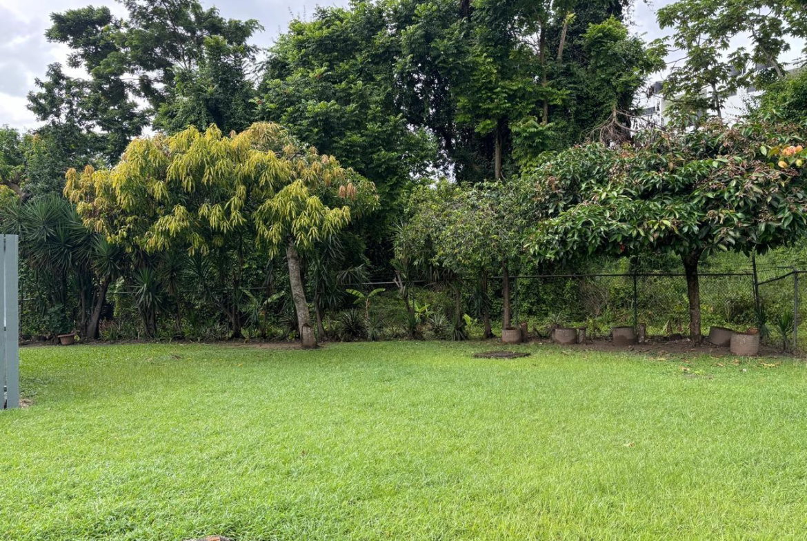 Seventeenth image of 3c-- 29-31 Norbrook Drive in Norbrook, St. Andrew, Jamaica - property is For Sale