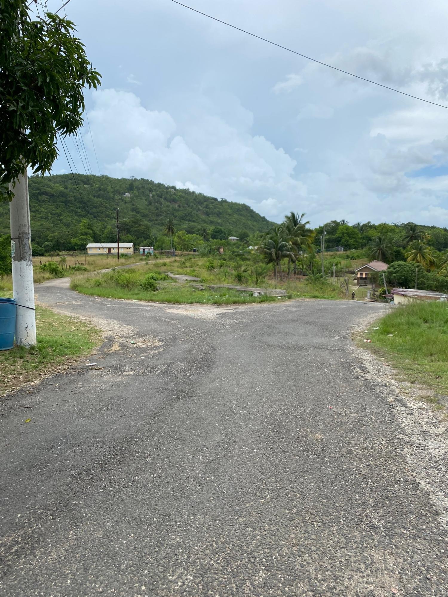 Thirteenth image of Evergreen, Balaclava in MILE GULLY, Manchester, Jamaica - property is For Sale