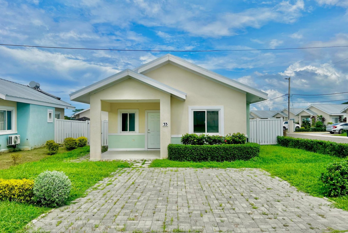 Second image of 33-103 Seawind, Oceanpointe in Point, Hanover, Jamaica - property is For Sale