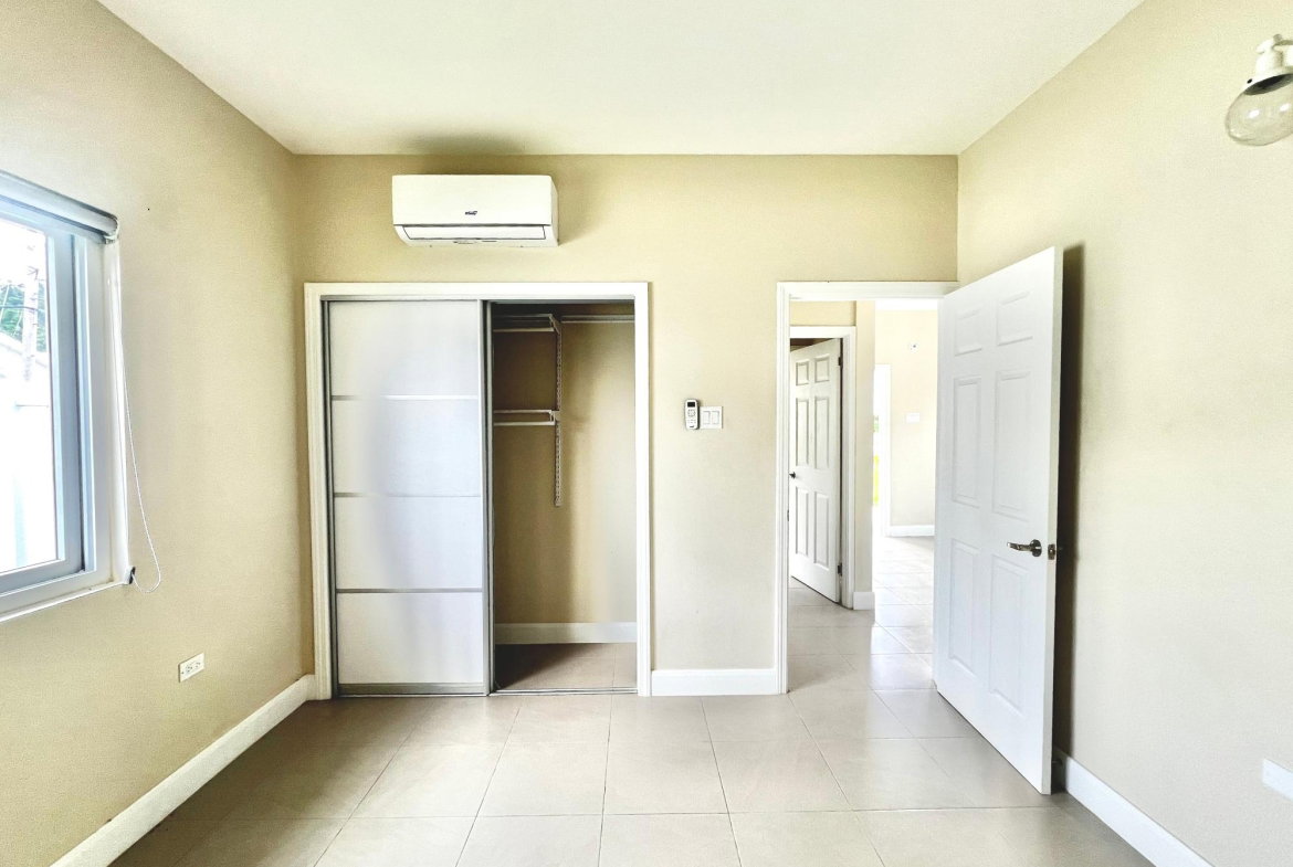 Fourteenth image of 33-103 Seawind, Oceanpointe in Point, Hanover, Jamaica - property is For Sale