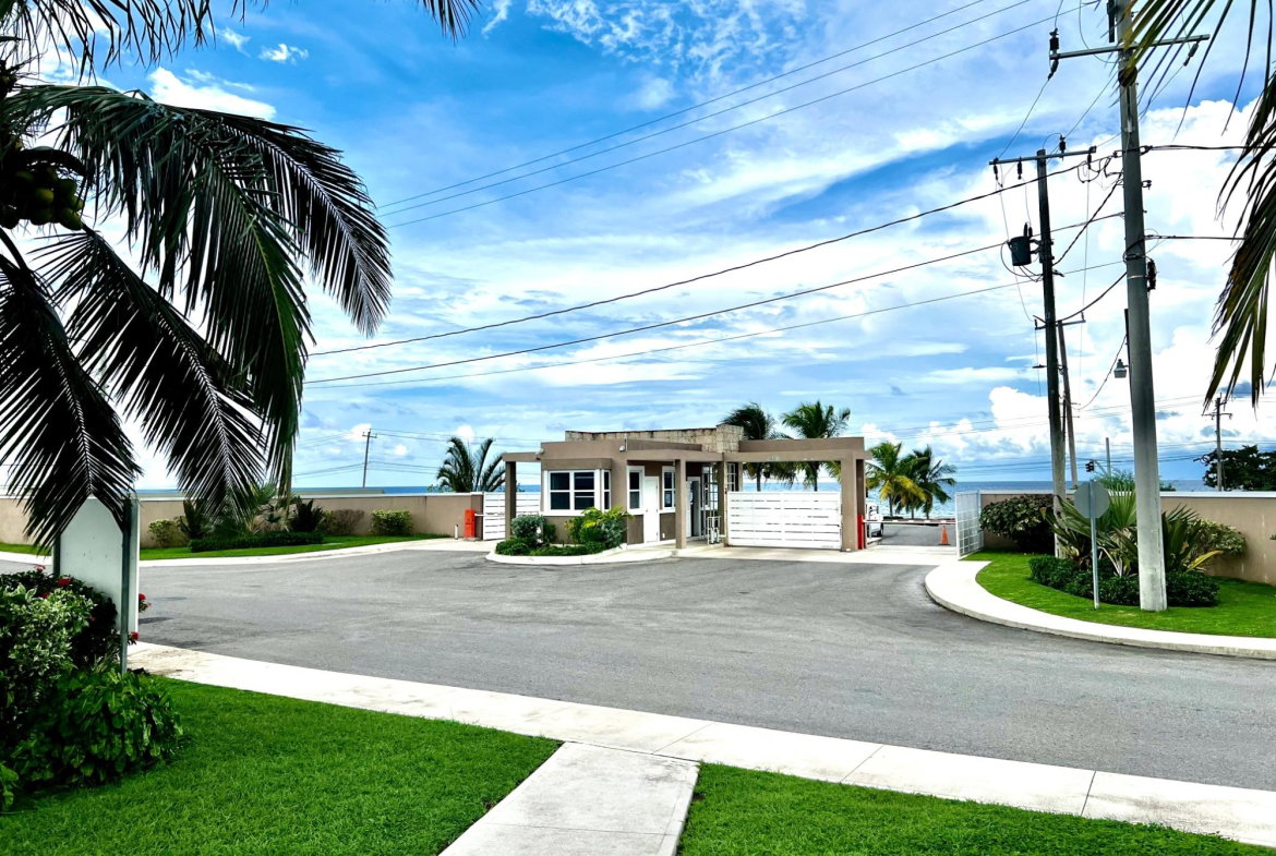Twentieth image of 33-103 Seawind, Oceanpointe in Point, Hanover, Jamaica - property is For Sale