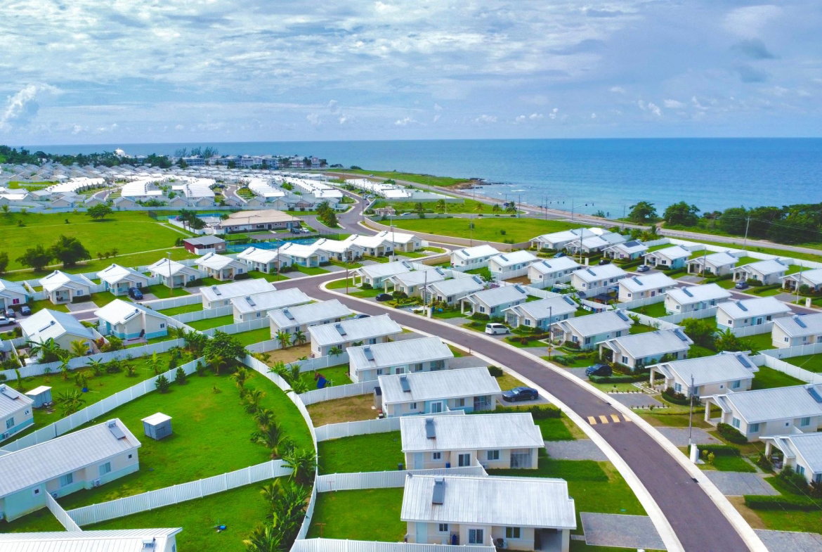 Twenty-Fourth image of 33-103 Seawind, Oceanpointe in Point, Hanover, Jamaica - property is For Sale