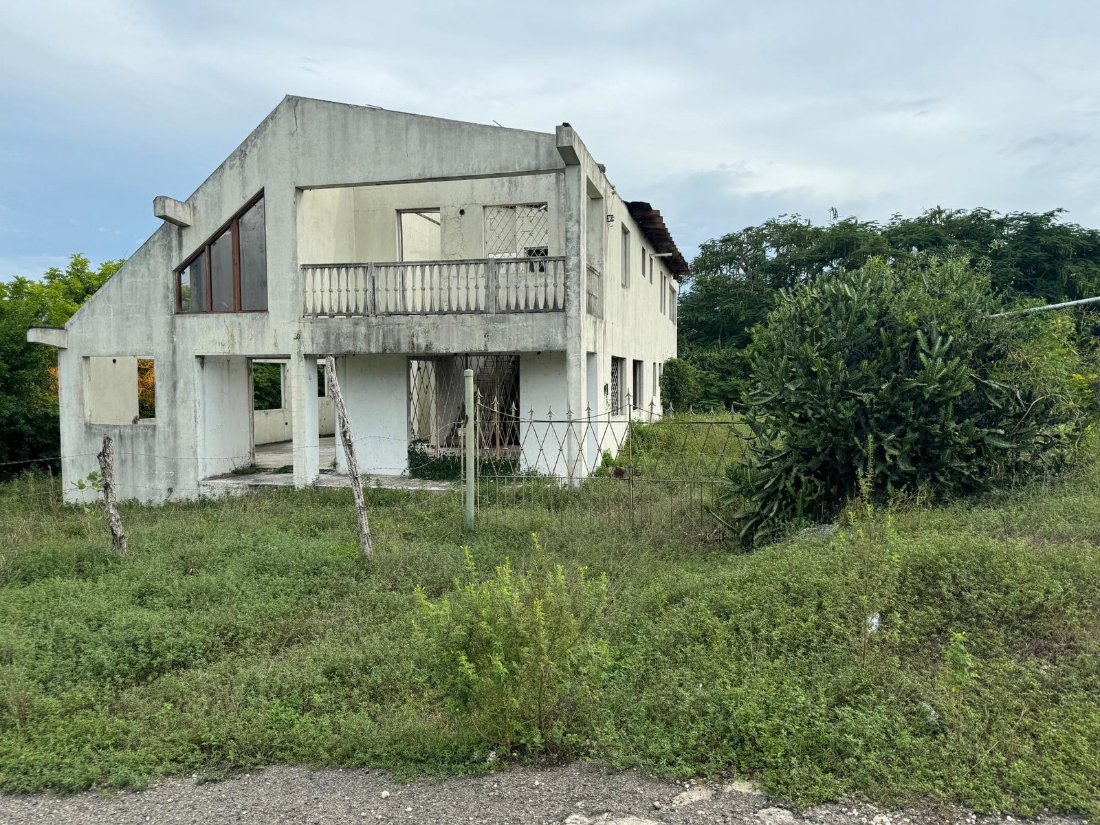 Twelfth image of 16 Trenton Crescent, Maypen in Trenton, Clarendon, Jamaica - property is For Sale