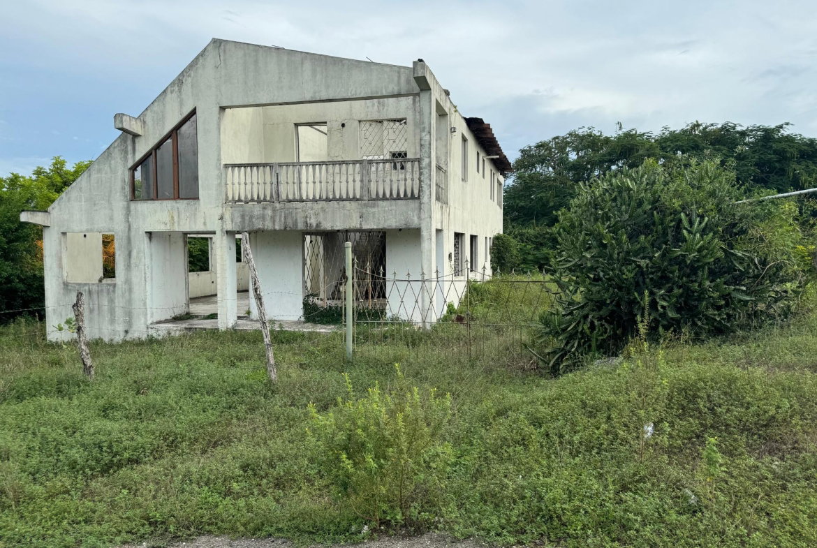 First image of 16 Trenton Crescent, Maypen in Trenton, Clarendon, Jamaica - property is For Sale