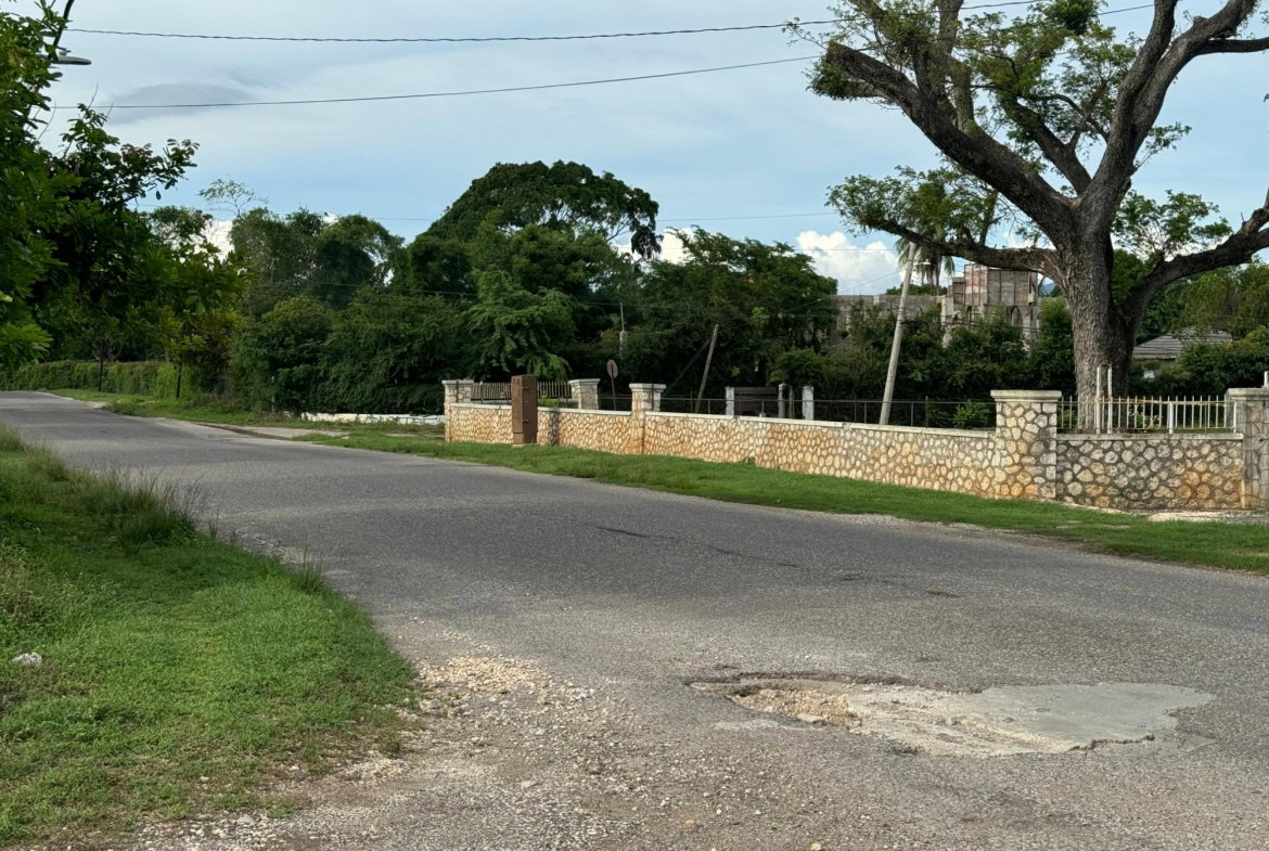 Fourth image of 16 Trenton Crescent, Maypen in Trenton, Clarendon, Jamaica - property is For Sale