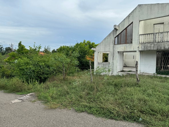 Tenth image of 16 Trenton Crescent, Maypen in Trenton, Clarendon, Jamaica - property is For Sale