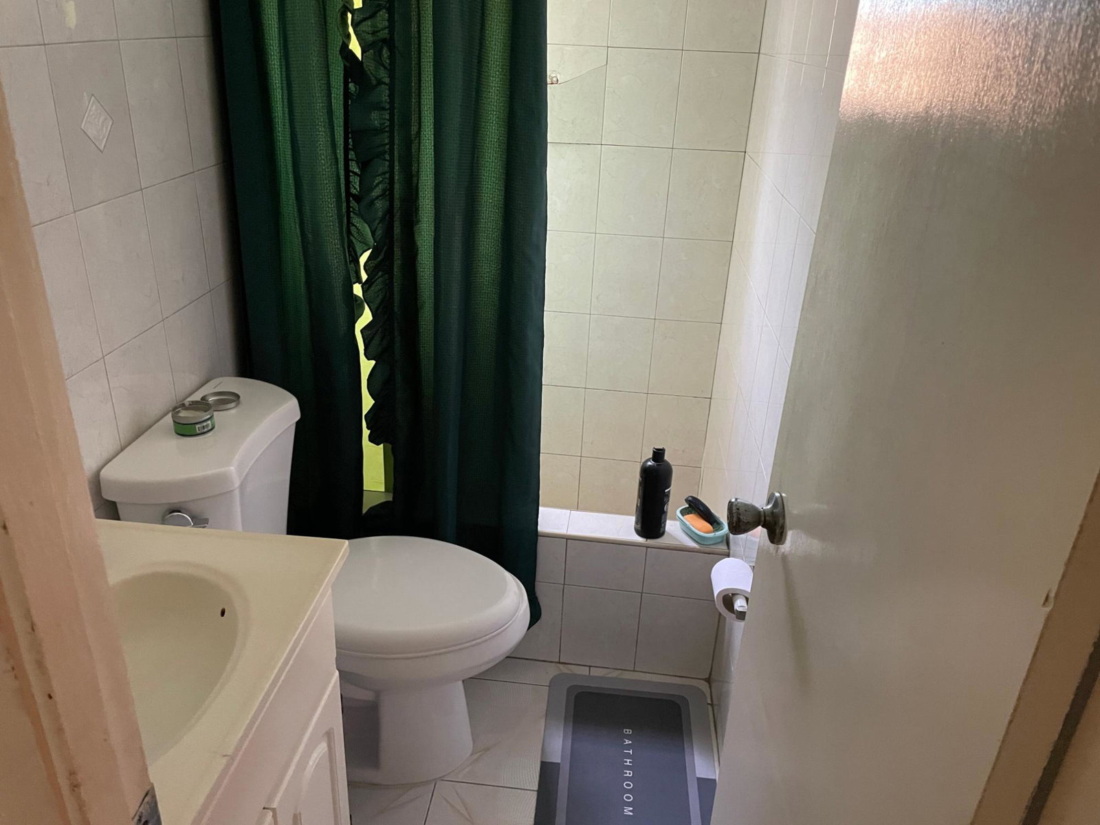 Family-Home-for-Sale-at-40-Atoll-Avenue-Harbour-View-Kingston Fifth image of 40 Atoll Avenue, Kingston 17 in HARBOUR VIEW, St. Andrew, Jamaica - property is For Sale