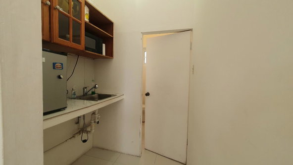 Seventh image of 9-49 1/2 Upper Waterloo Road in Kingston 8, St. Andrew, Jamaica - property is For Rent