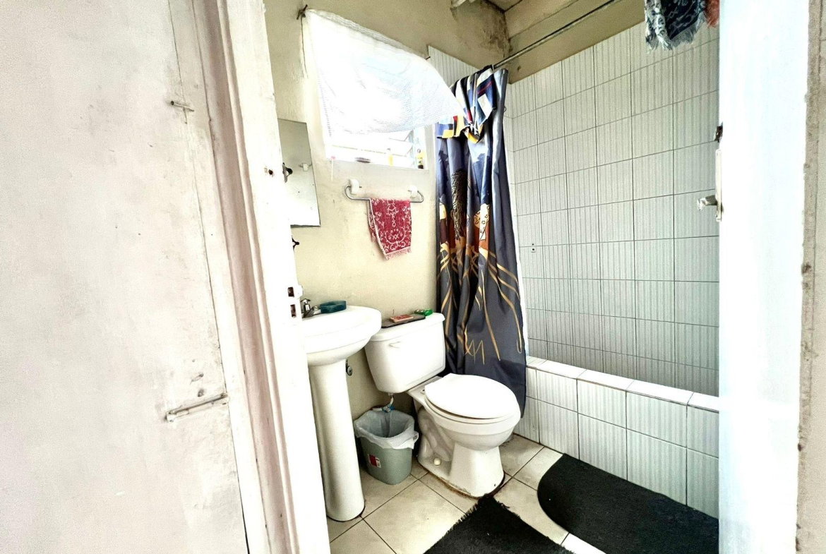Tenth image of 9-76 Molynes Road in Molynes Square, St. Andrew, Jamaica - property is For Sale