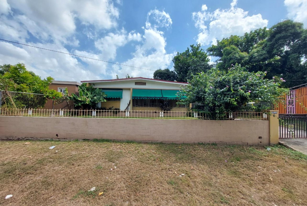 First image of 4 Dupont Avenue in Kingston 19, St. Andrew, Jamaica - property is For Sale