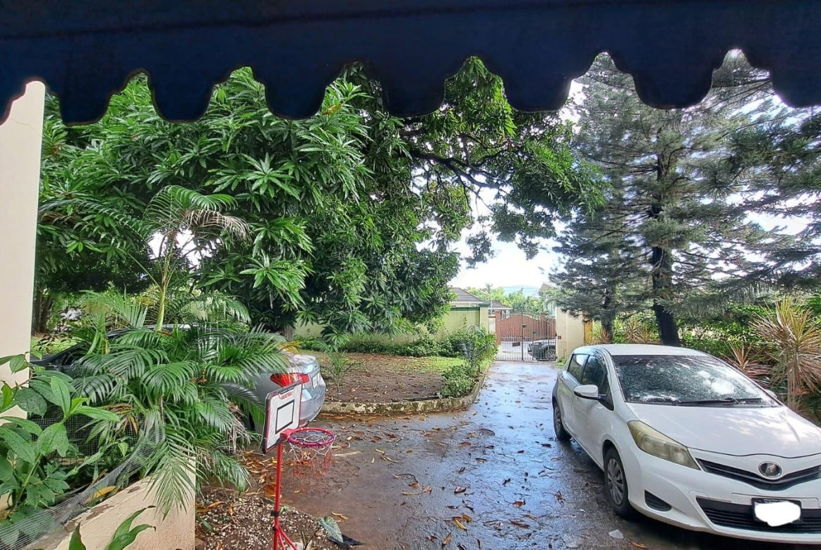 Third image of 20 New Haven Ave Kgn 6 in Kingston 6, St. Andrew, Jamaica - property is For Sale