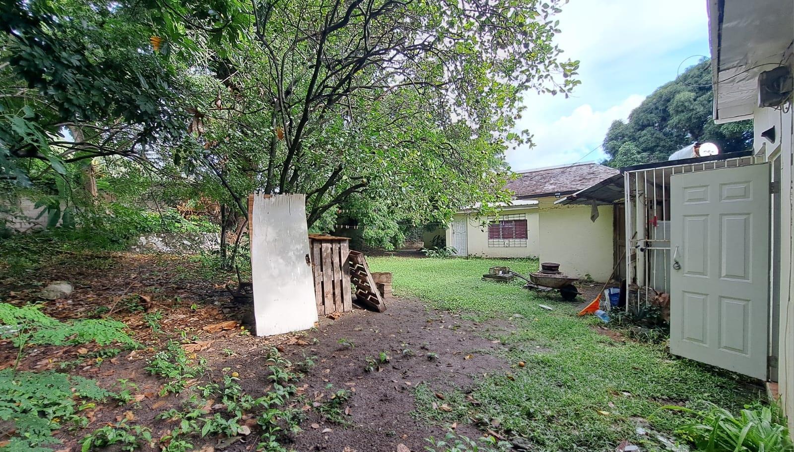 Tenth image of 20 New Haven Ave Kgn 6 in Kingston 6, St. Andrew, Jamaica - property is For Sale