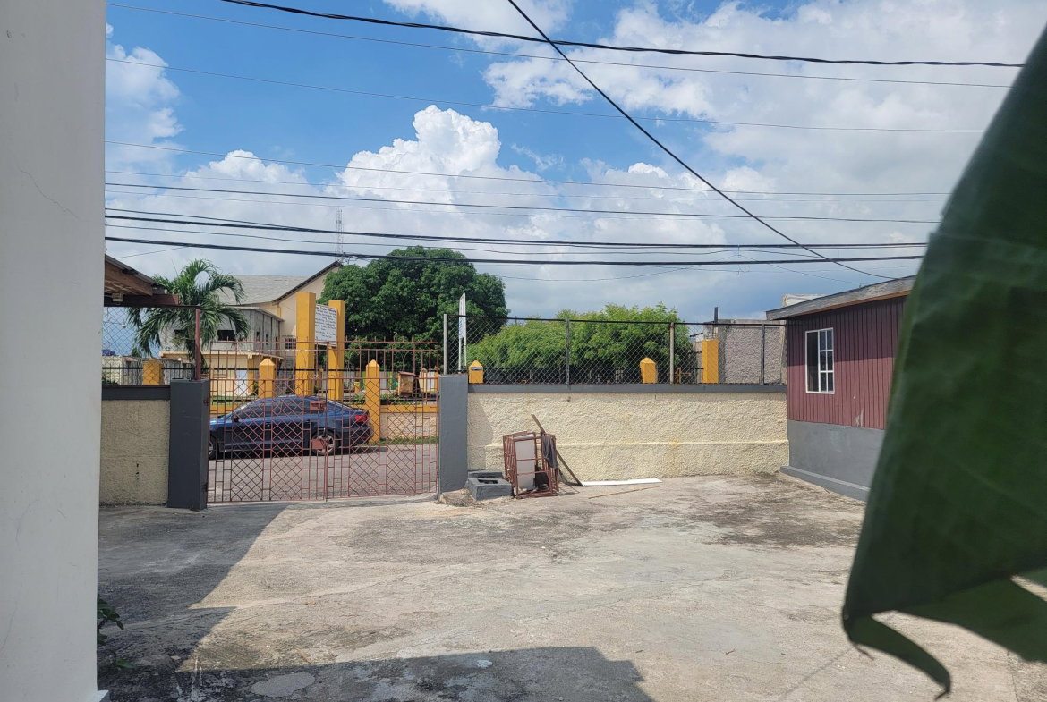 Fourth image of 1a Parry Road in Kingston 10, St. Andrew, Jamaica - property is For Rent