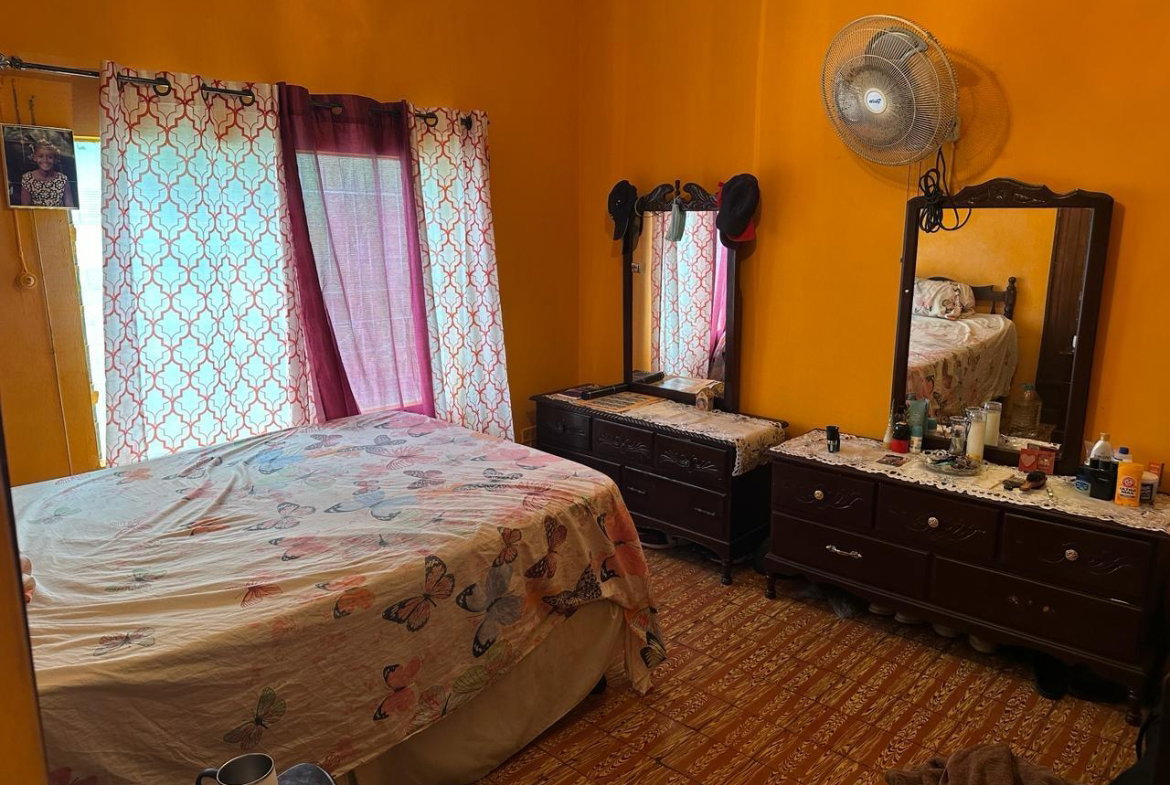 Thirteenth image of 6 Hyslope Avenue in Kingston 2, Kingston, Jamaica - property is For Sale