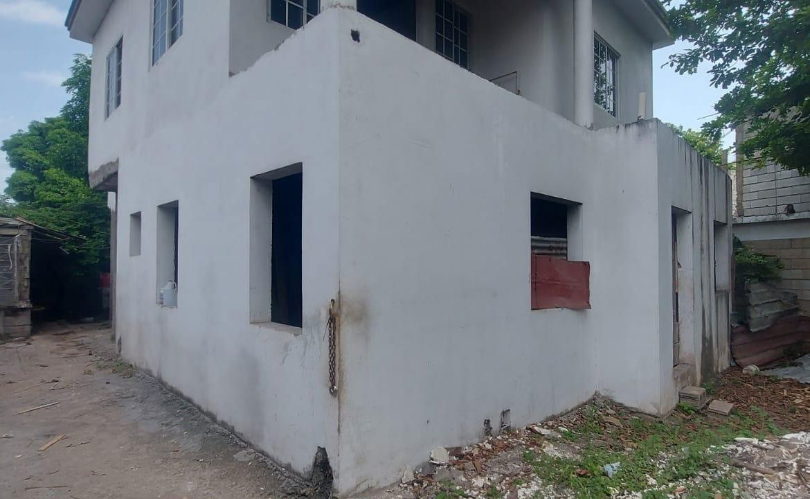 Fourth image of 3 Pinnacle Close in Kingston 20, St. Andrew, Jamaica - property is For Sale