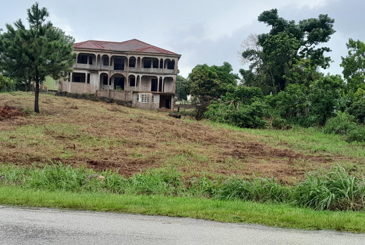 First image of 20a Battersea New Green Road in Mandeville, Manchester, Jamaica - property is For Sale