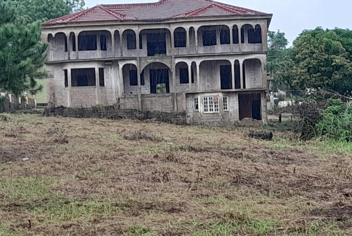 Fifth image of 20a Battersea New Green Road in Mandeville, Manchester, Jamaica - property is For Sale