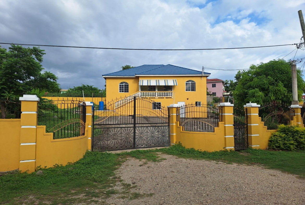 First image of 3 Roxbonough Plantation in May Pen, Clarendon, Jamaica - property is For Sale