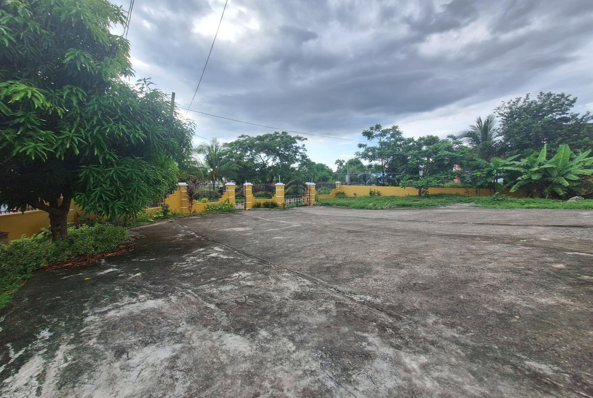 Twentieth image of 3 Roxbonough Plantation in May Pen, Clarendon, Jamaica - property is For Sale