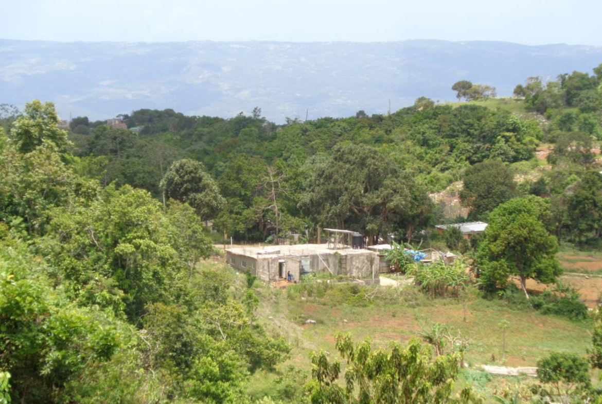 Twenty-First image of Silvergrove in Maidstone, Manchester, Jamaica - property is For Sale