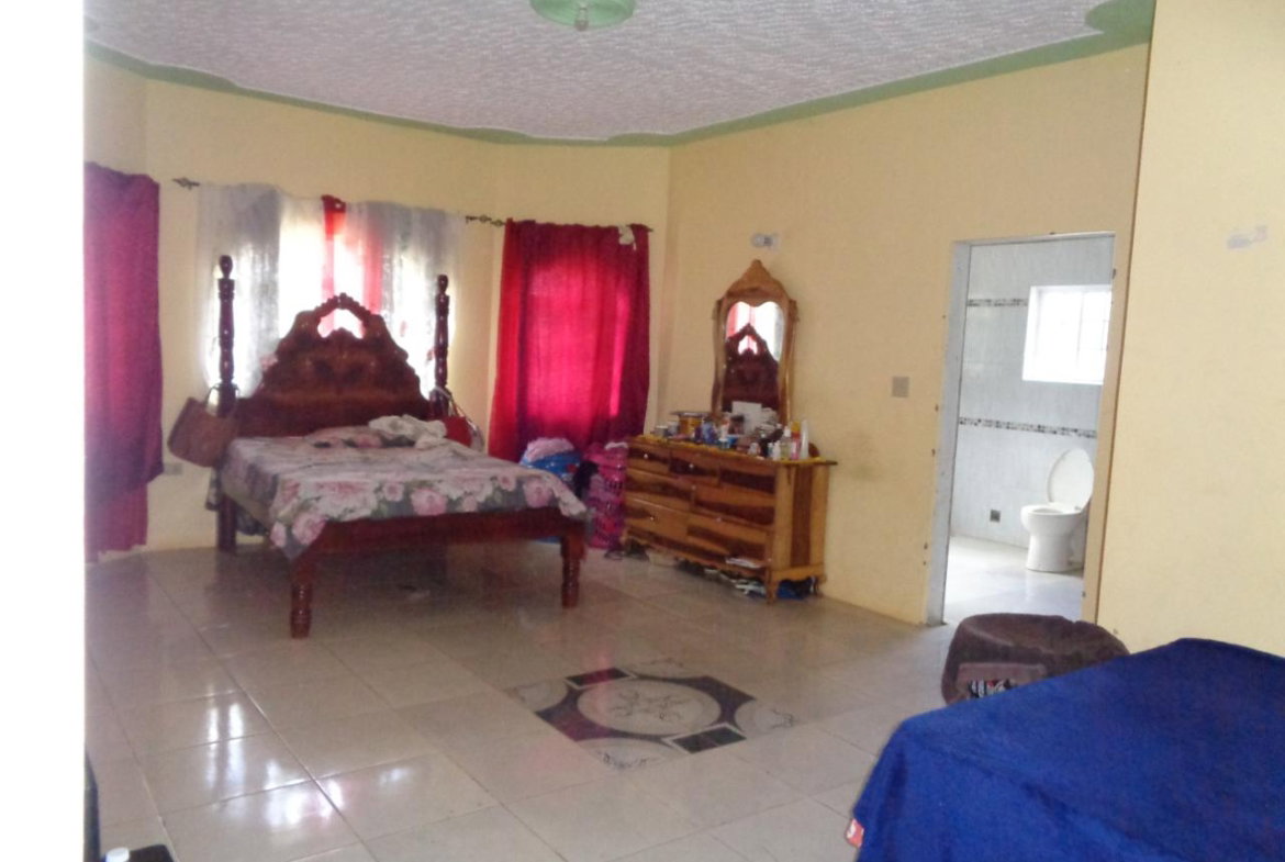 Tenth image of Silvergrove in Maidstone, Manchester, Jamaica - property is For Sale