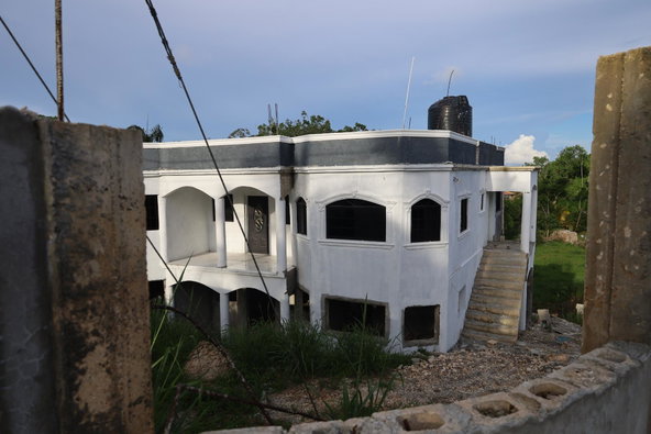 Second image of Albion Knock Patrick in Mandeville, Manchester, Jamaica - property is For Sale