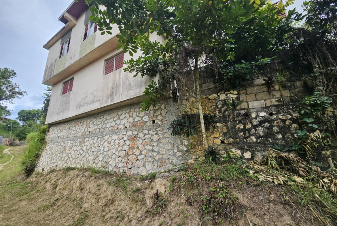 Eighteenth image of Rose Hall District, Lawre in Lawrence Tavern, St. Andrew, Jamaica - property is For Sale