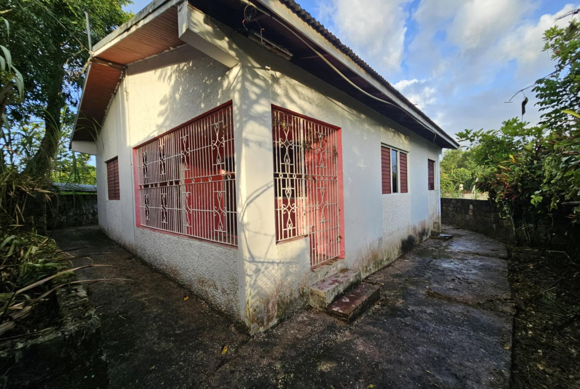 Third image of Rose Hall District, Lawre in Lawrence Tavern, St. Andrew, Jamaica - property is For Sale