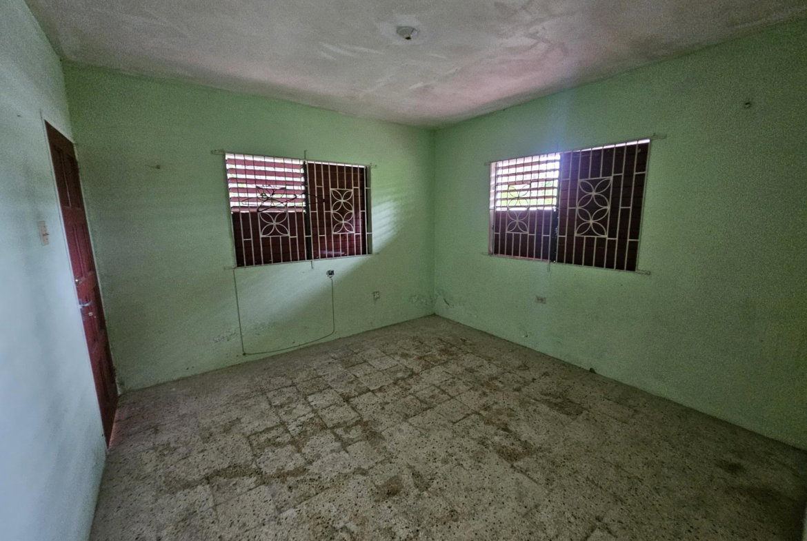 Ninth image of Rose Hall District, Lawre in Lawrence Tavern, St. Andrew, Jamaica - property is For Sale