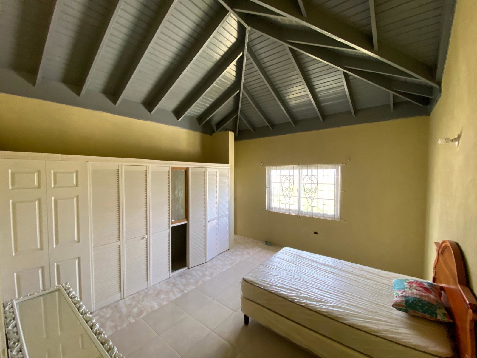 Seventeenth image of 77 Woodpecker Drive, Hellshi in Greater Portmore, St. Catherine, Jamaica - property is For Sale