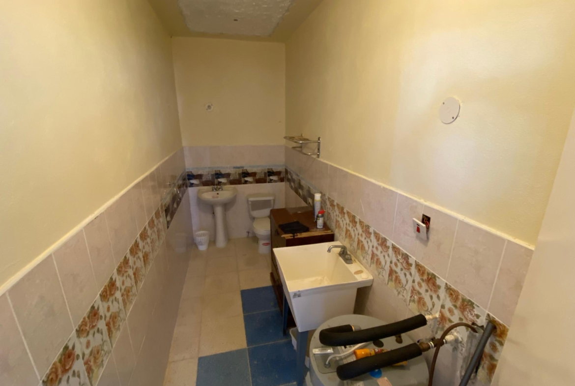 Nineteenth image of 77 Woodpecker Drive, Hellshi in Greater Portmore, St. Catherine, Jamaica - property is For Sale