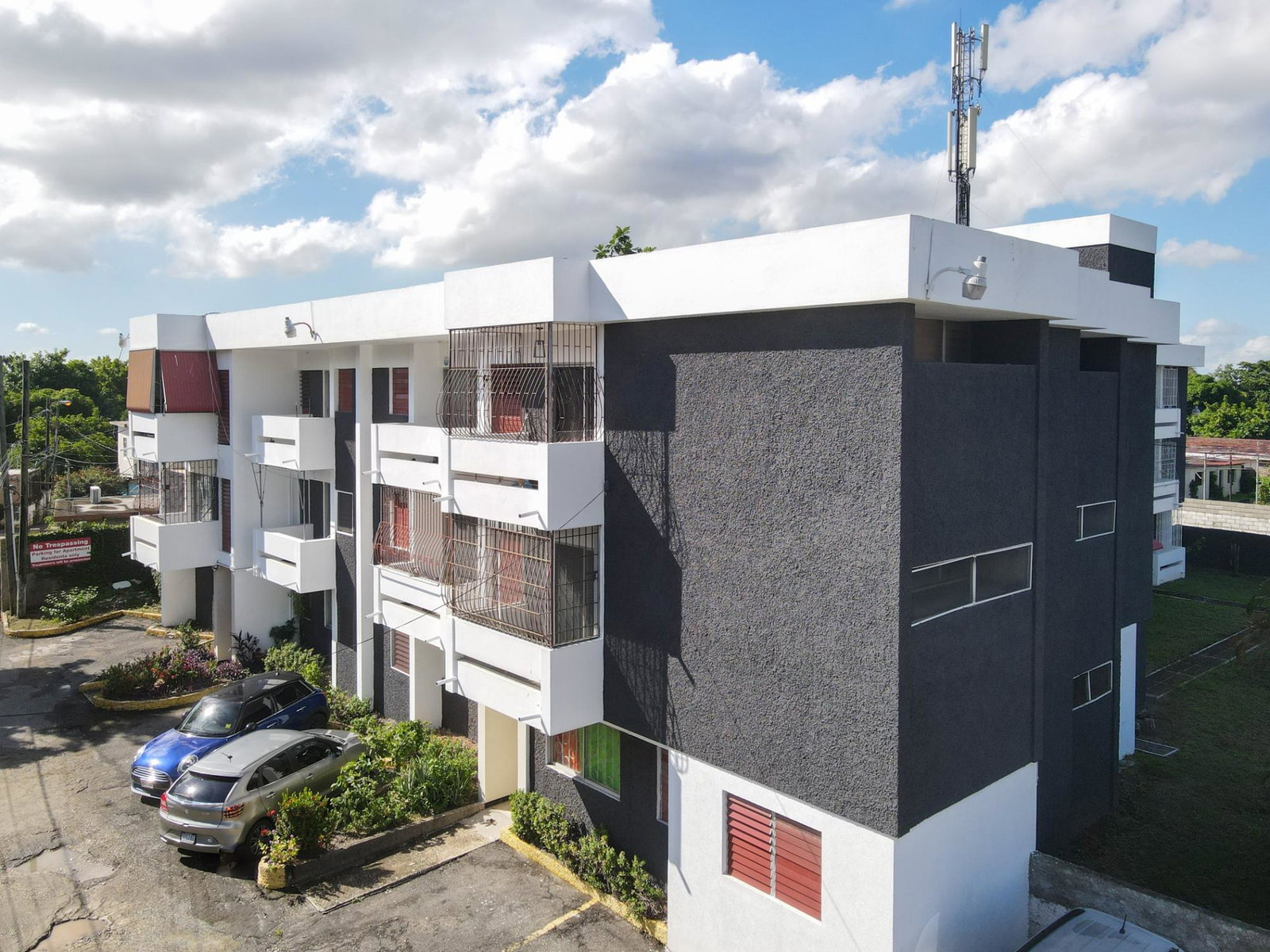 Eighteenth image of 23-117 Barbican Road, Kingston 6 in Kingston 6, St. Andrew, Jamaica - property is For Sale