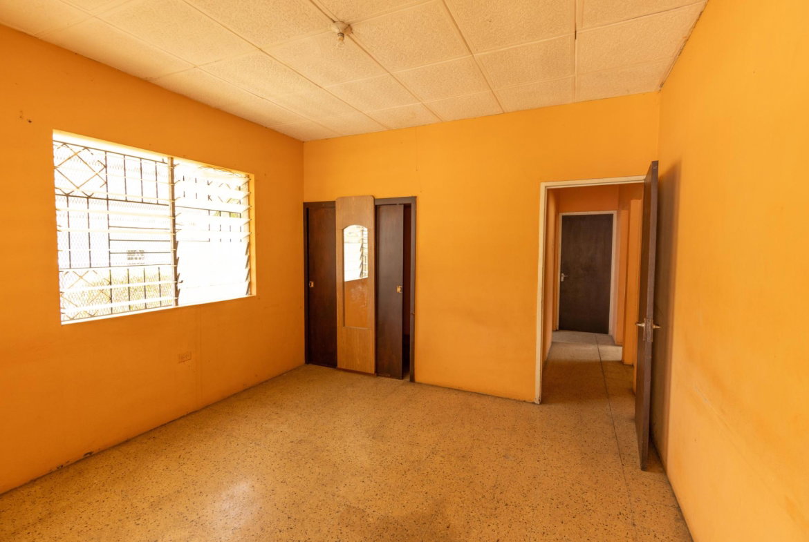 Twentieth image of 26 Lawrence Ave, Kgn 8 in Kingston 8, St. Andrew, Jamaica - property is For Sale
