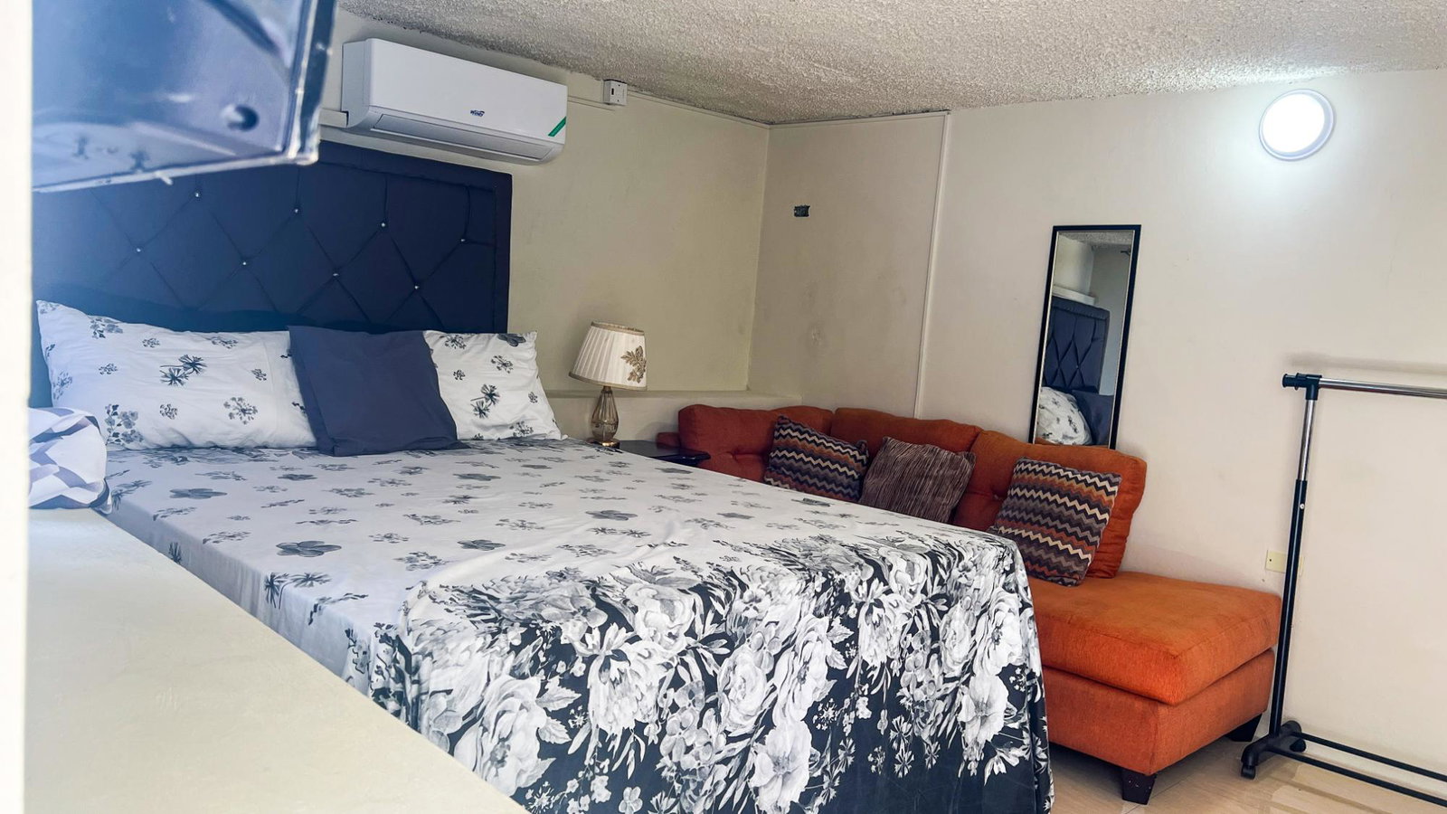 Eleventh image of Hatfield, Mandeville in Hatfield, Manchester, Jamaica - property is For Sale