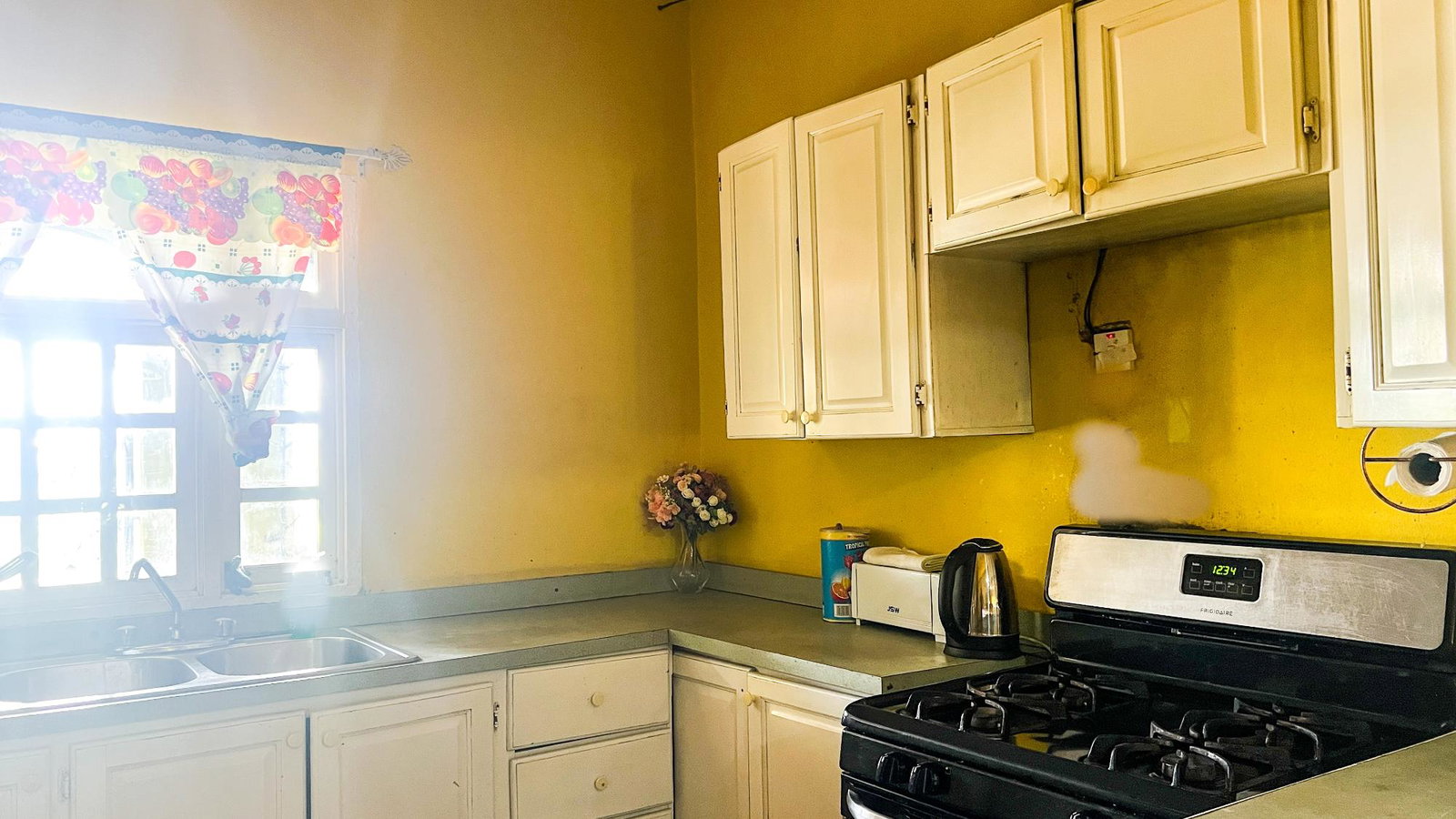 Eighteenth image of Hatfield, Mandeville in Hatfield, Manchester, Jamaica - property is For Sale