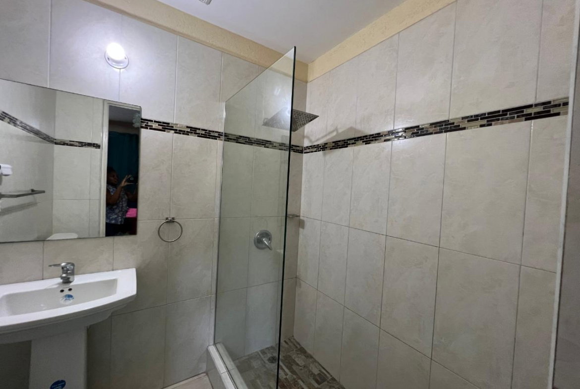 Fourteenth image of 23-9-11 Washington Drive, Kgn 10 in Kingston 10, St. Andrew, Jamaica - property is For Sale