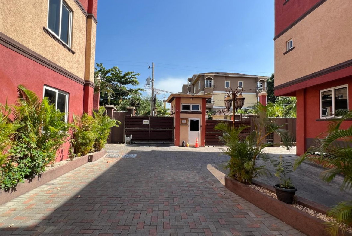 Eighteenth image of 23-9-11 Washington Drive, Kgn 10 in Kingston 10, St. Andrew, Jamaica - property is For Sale