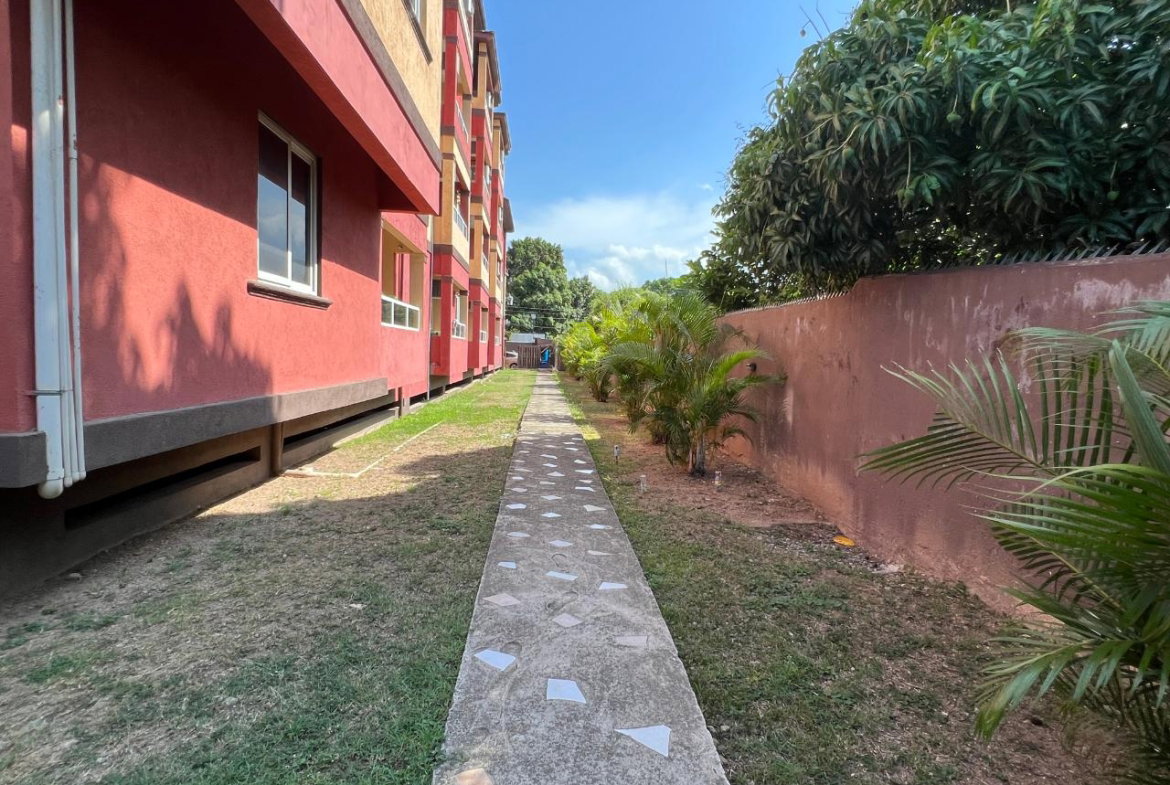 Twentieth image of 23-9-11 Washington Drive, Kgn 10 in Kingston 10, St. Andrew, Jamaica - property is For Sale