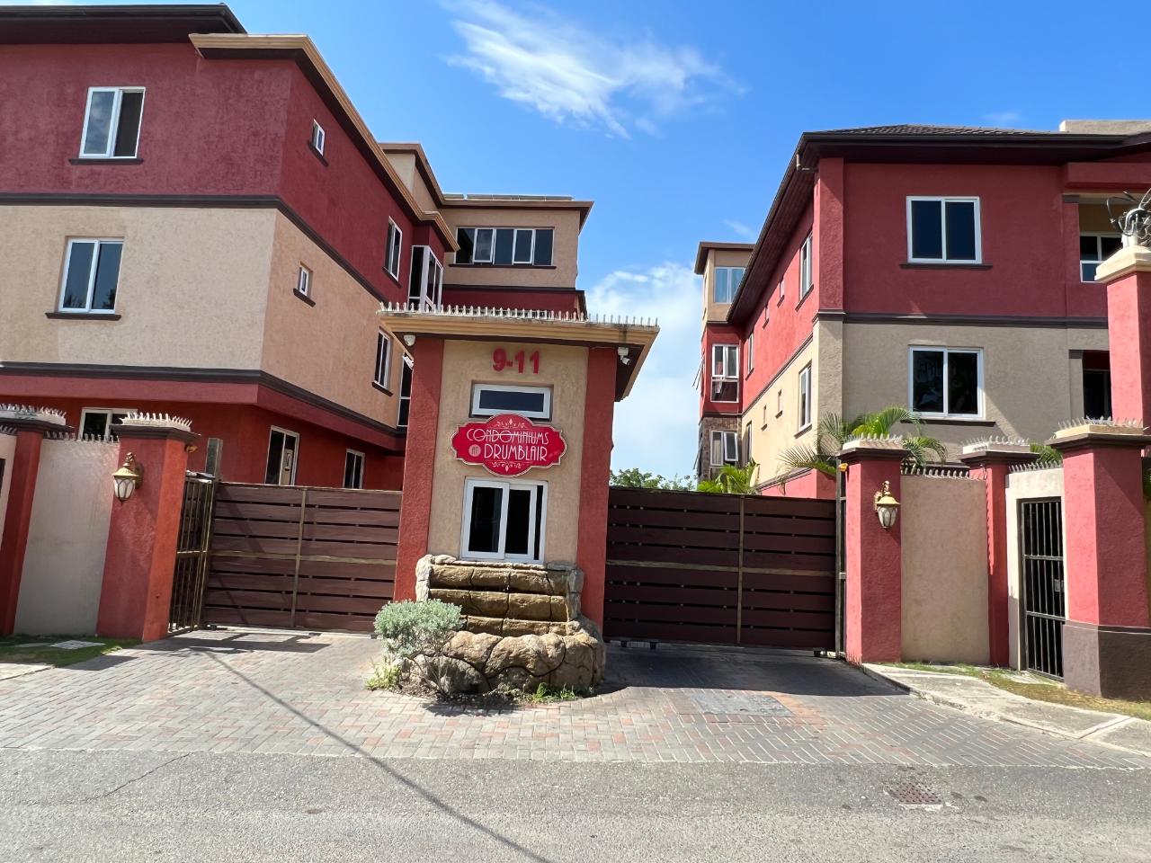 Luxurious-1-Bedroom-Apartment-for-Sale-in-Drumblair-St.-Andrew Third image of 23-9-11 Washington Drive, Kgn 10 in Kingston 10, St. Andrew, Jamaica - property is For Sale